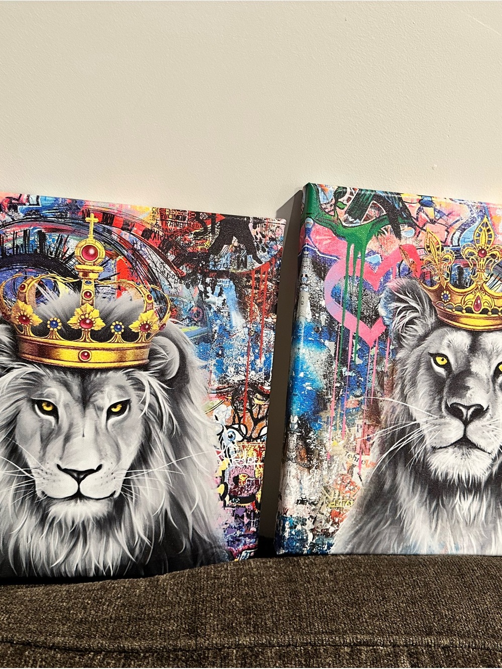 Amazon Graffiti Lion Canvas Print - Yellow & Gold Crown